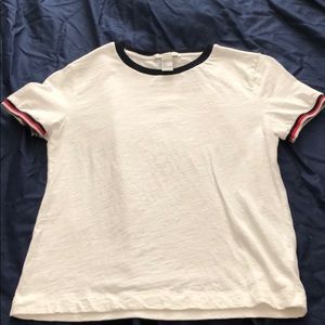 White short sleeve shirt